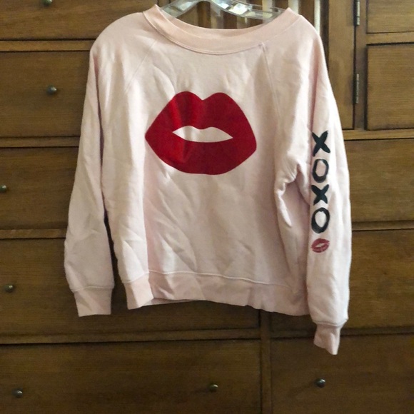 Wildfox cozy sweatshirt ❤️ - Picture 7 of 8